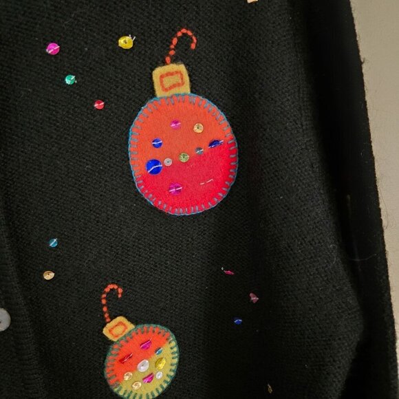 Talbots Vintage 100% Wool Unique Ornament Embroidered Cardigan Sweater Size M - Picture 7 of 7